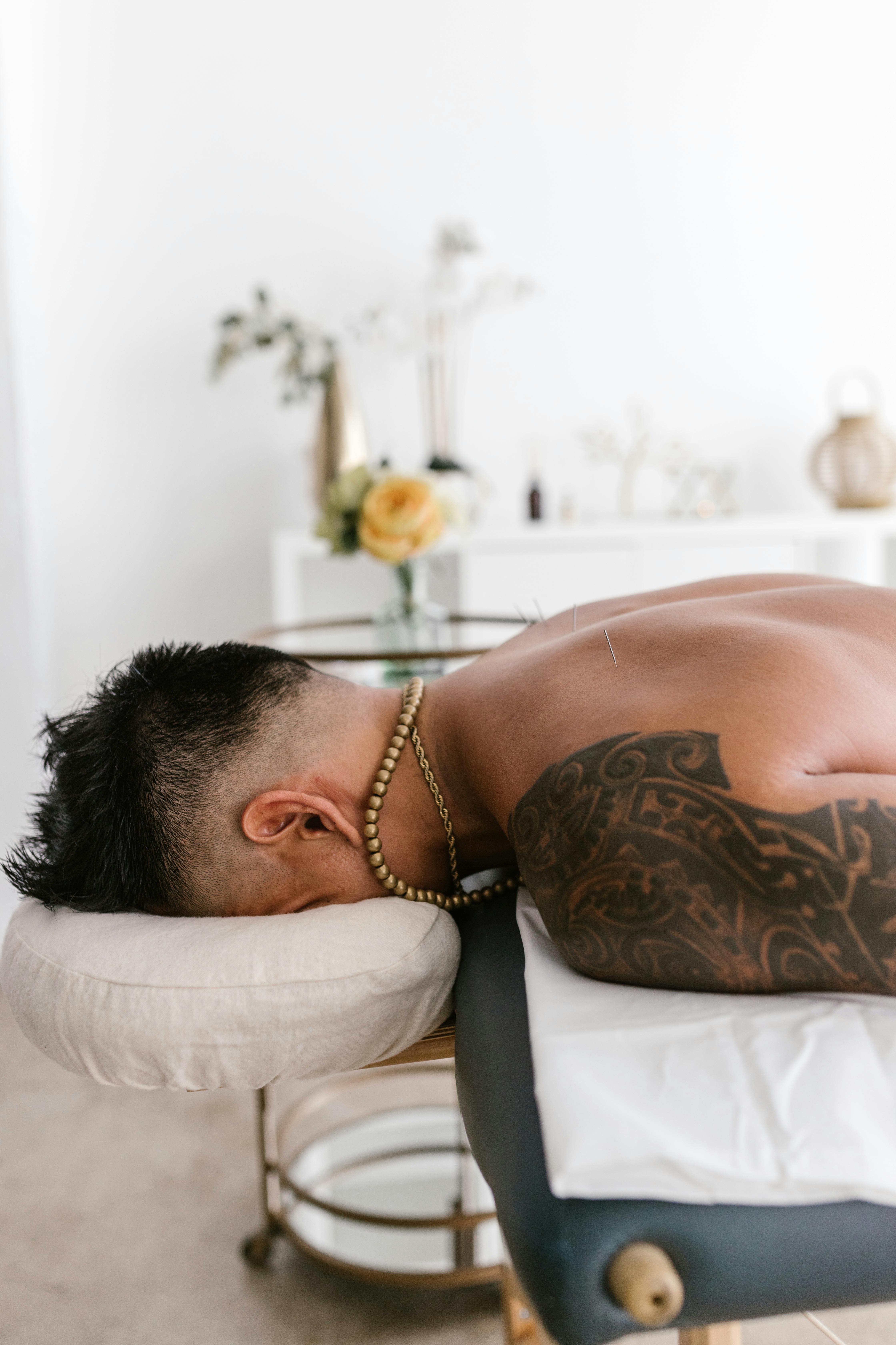 Bíbor male massage
